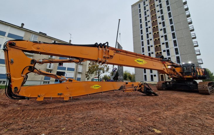 déconstruction de la tour Alsace-Lorraine à Argentan