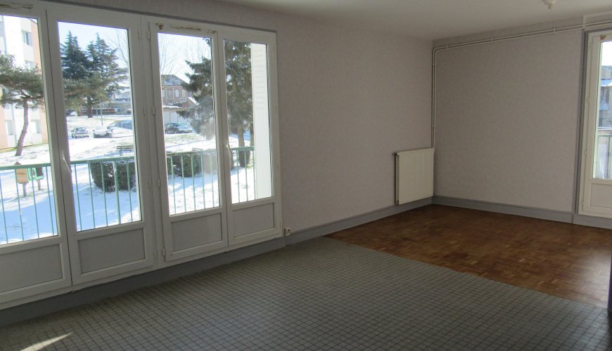 Appartement à L AIGLE